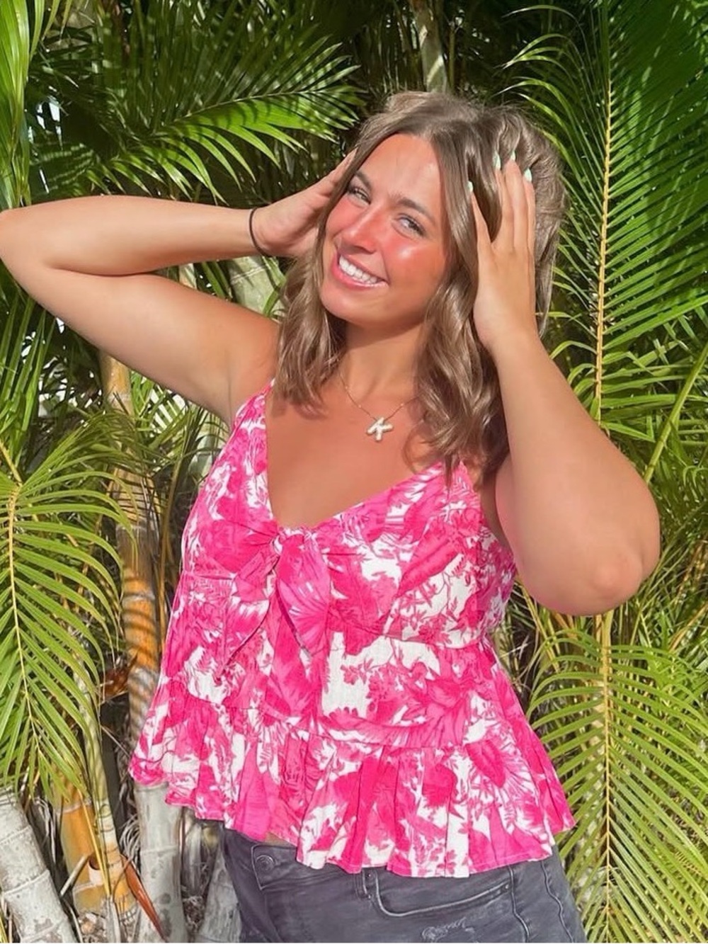Francesca's Collections Pink and White Floral Camisole